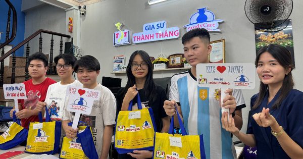 Đón Tết Giáp Thìn tại StudyCare – Hòa mình trong sự gắn kết và biển tri thức