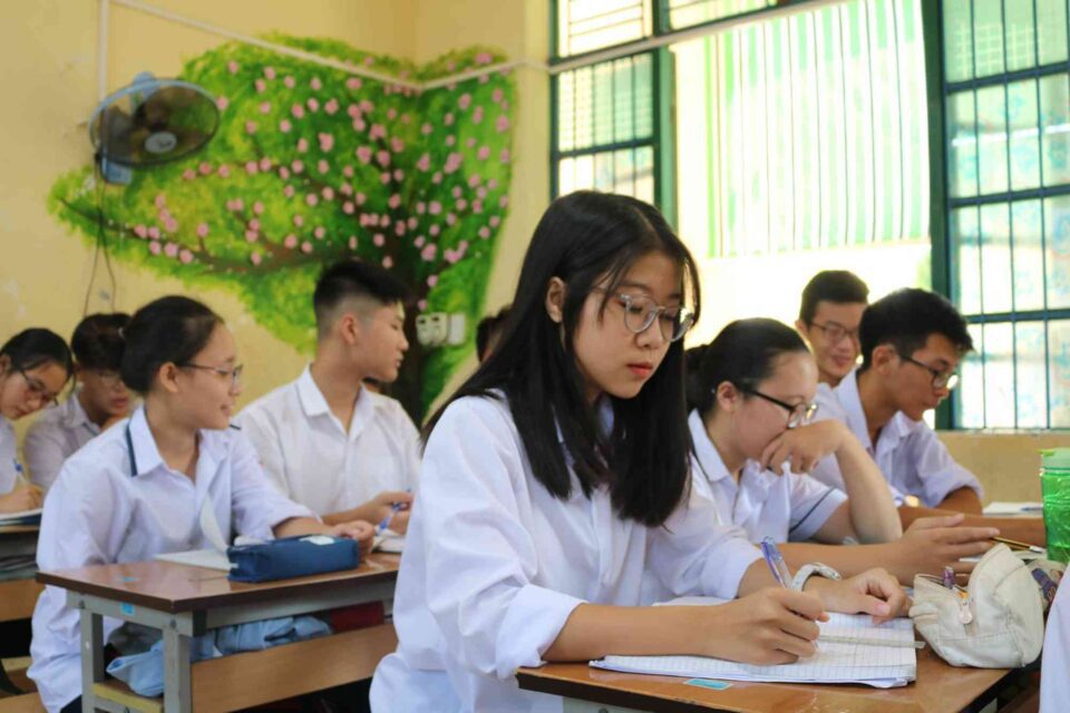Phụ huynh và học sinh lo ngại khi không có thời gian nghỉ ngơi hợp lý