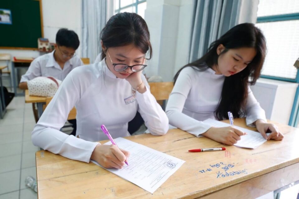 Thí sinh tham dự tốt nghiệp THPT Quốc gia (hình minh họa)